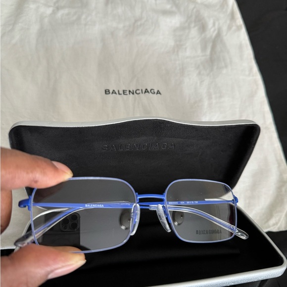 Balenciaga - Picture 7 of 7